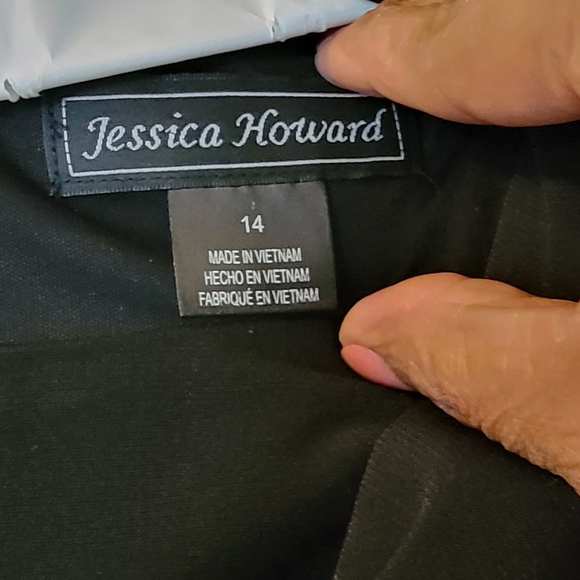 Ladies 2Pc Set - Picture 7 of 10